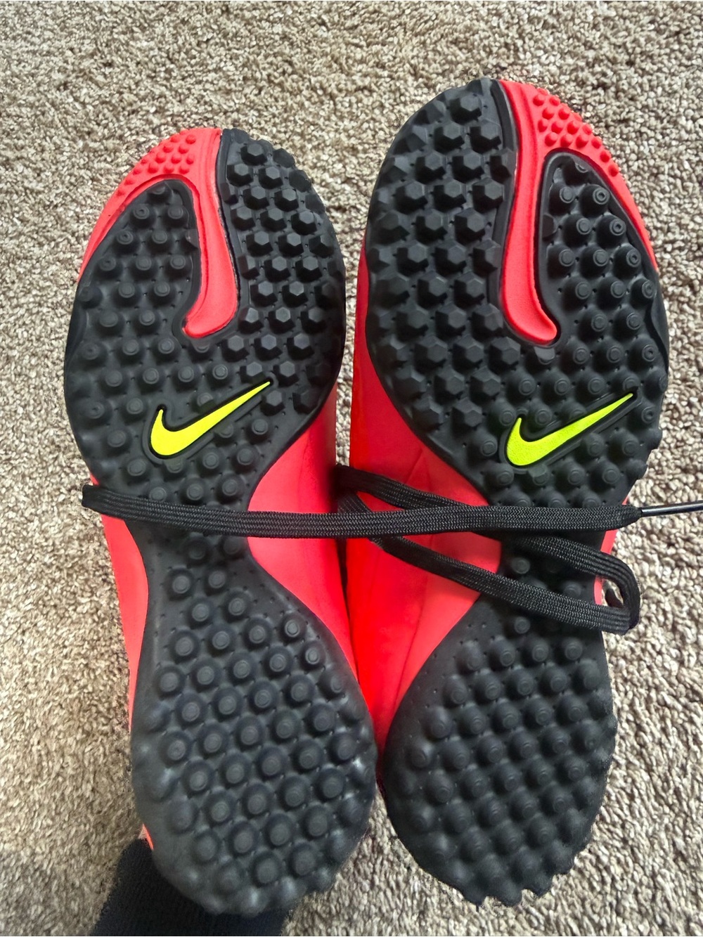 Nike soccer cleats NWT - Picture 4 of 9